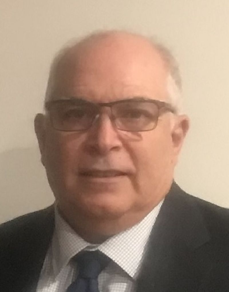 photos/Stephen Aquino pic 2.jpg